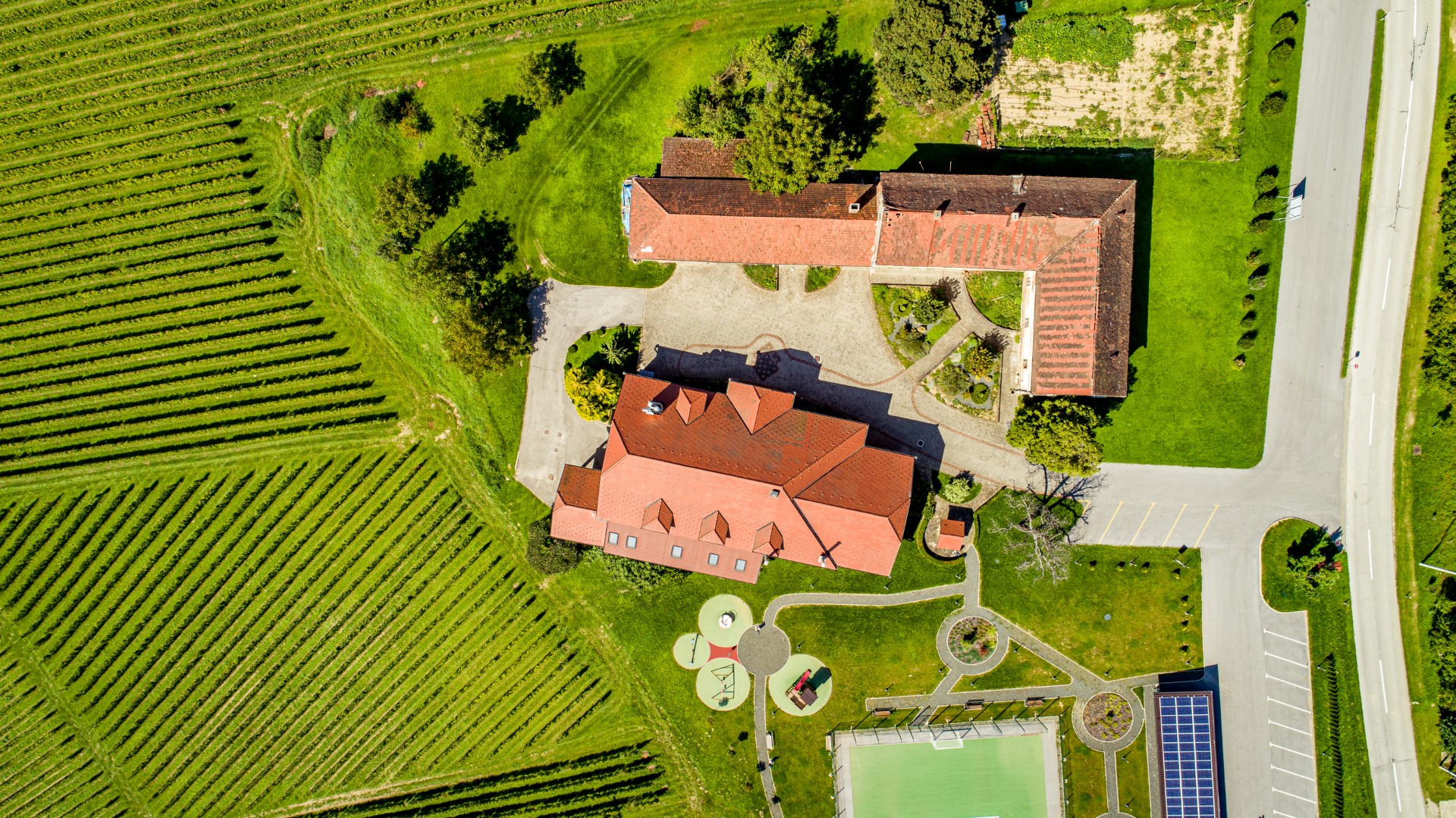 Dvorac_Terbotz_dron 19 Large